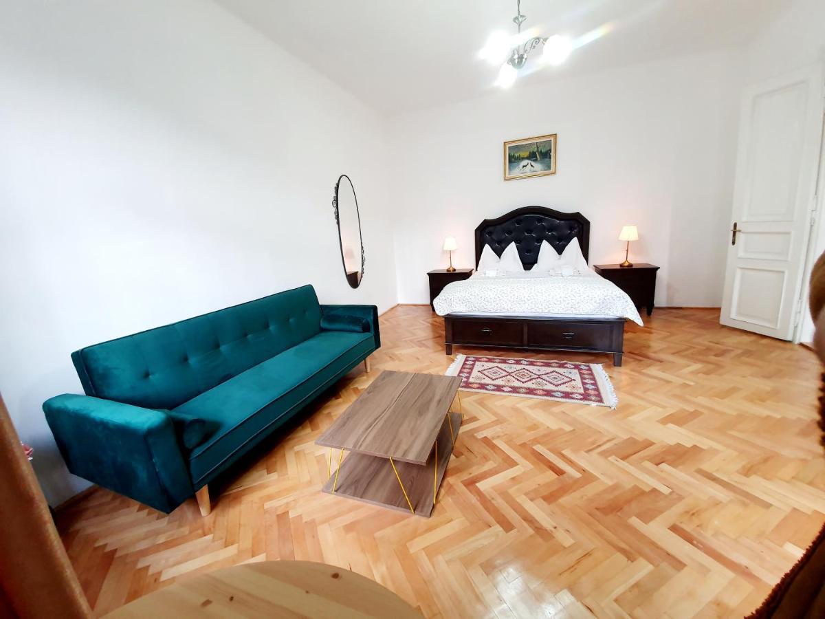 Maximus Apartments Sighişoara Esterno foto