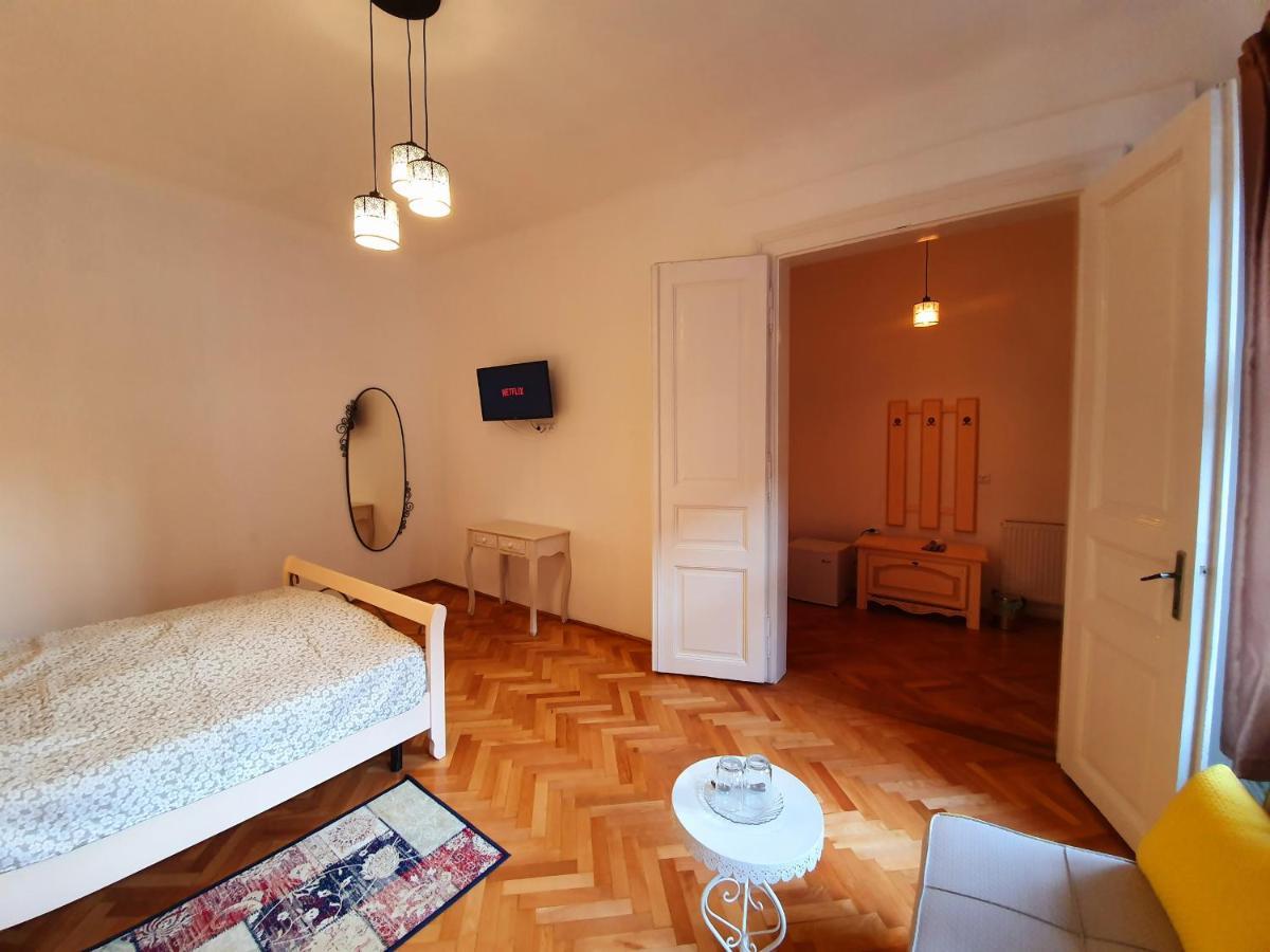 Maximus Apartments Sighişoara Esterno foto