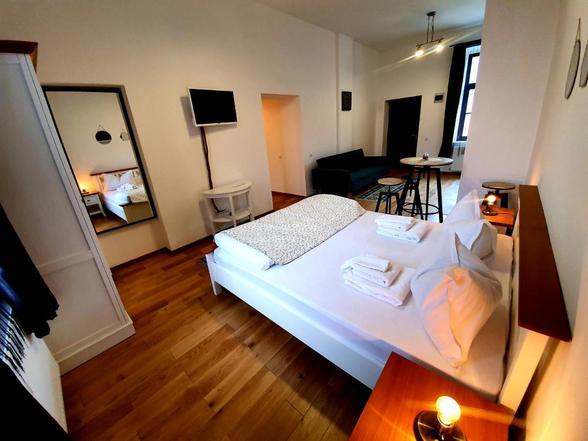 Maximus Apartments Sighişoara Esterno foto