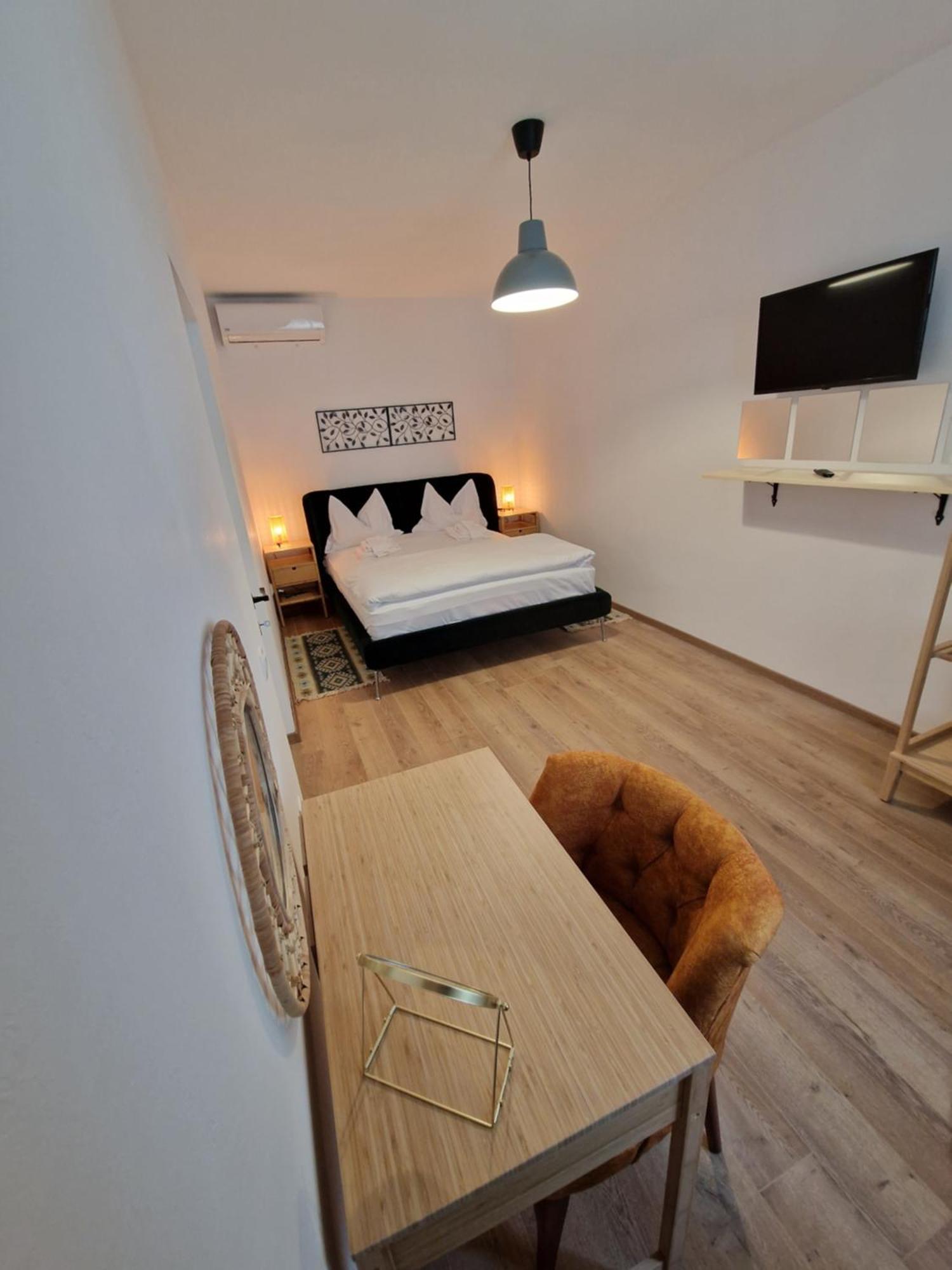 Maximus Apartments Sighişoara Esterno foto